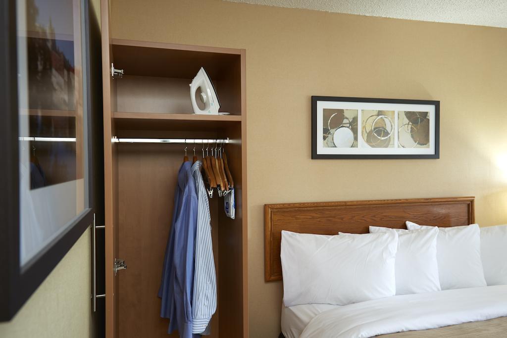 Comfort Inn South Shore Boucherville Exterior foto