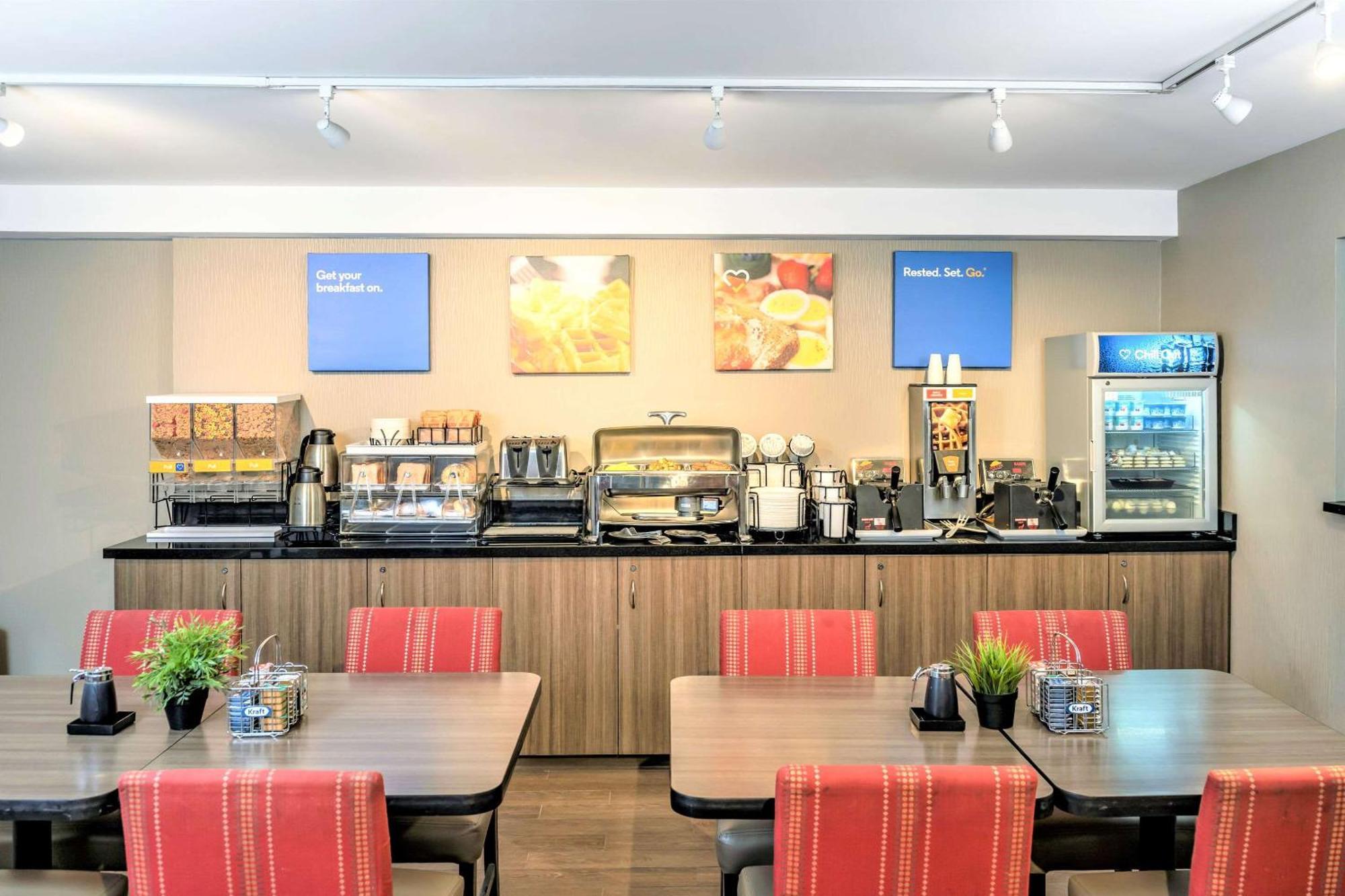 Comfort Inn South Shore Boucherville Exterior foto